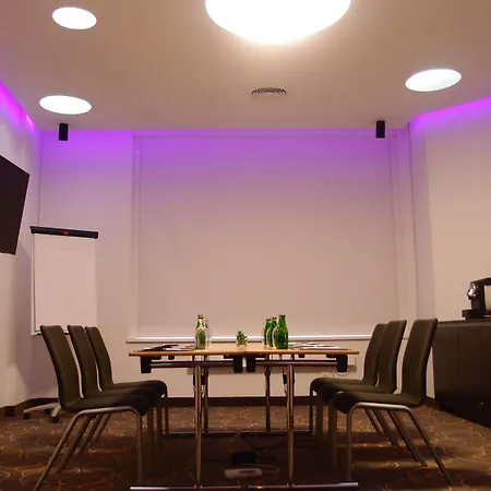 Hotel Radisson Blu Sobieski 4*