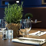 Radisson Blu Sobieski 4*