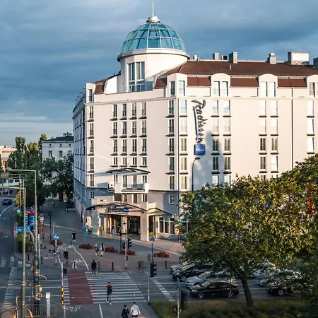 Radisson Blu Sobieski 4*