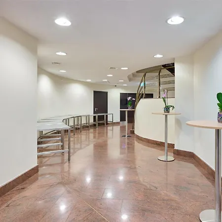 Radisson Blu Sobieski 4*