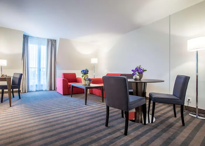 Radisson Blu Sobieski Hotel 4*