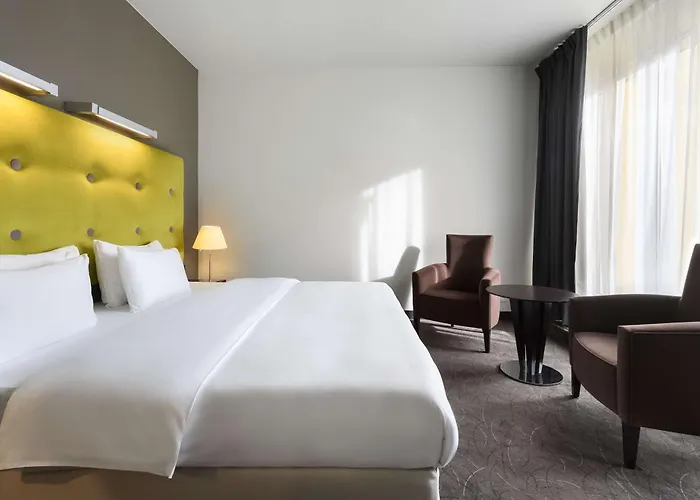 Hotel Radisson Blu Sobieski 4*