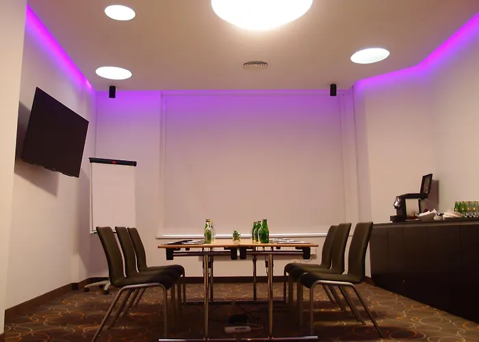 Hotel Radisson Blu Sobieski 4*