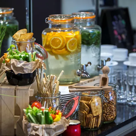 Radisson Blu Sobieski Hotel 4*