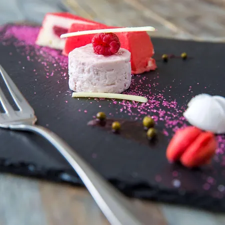 Hotel Radisson Blu Sobieski 4*